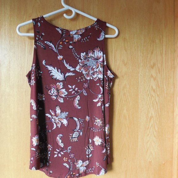 Maurices Floral Tank Tops Size S & M - Picture 2 of 7
